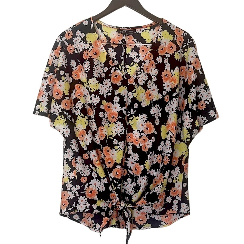 Jones New York Signature - front tie blouse - large​